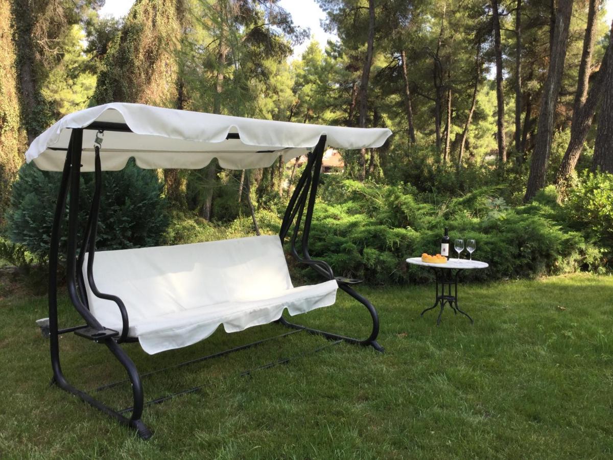 Beautiful Summerhouse In Sani'S Pine Forest Sani  Esterno foto